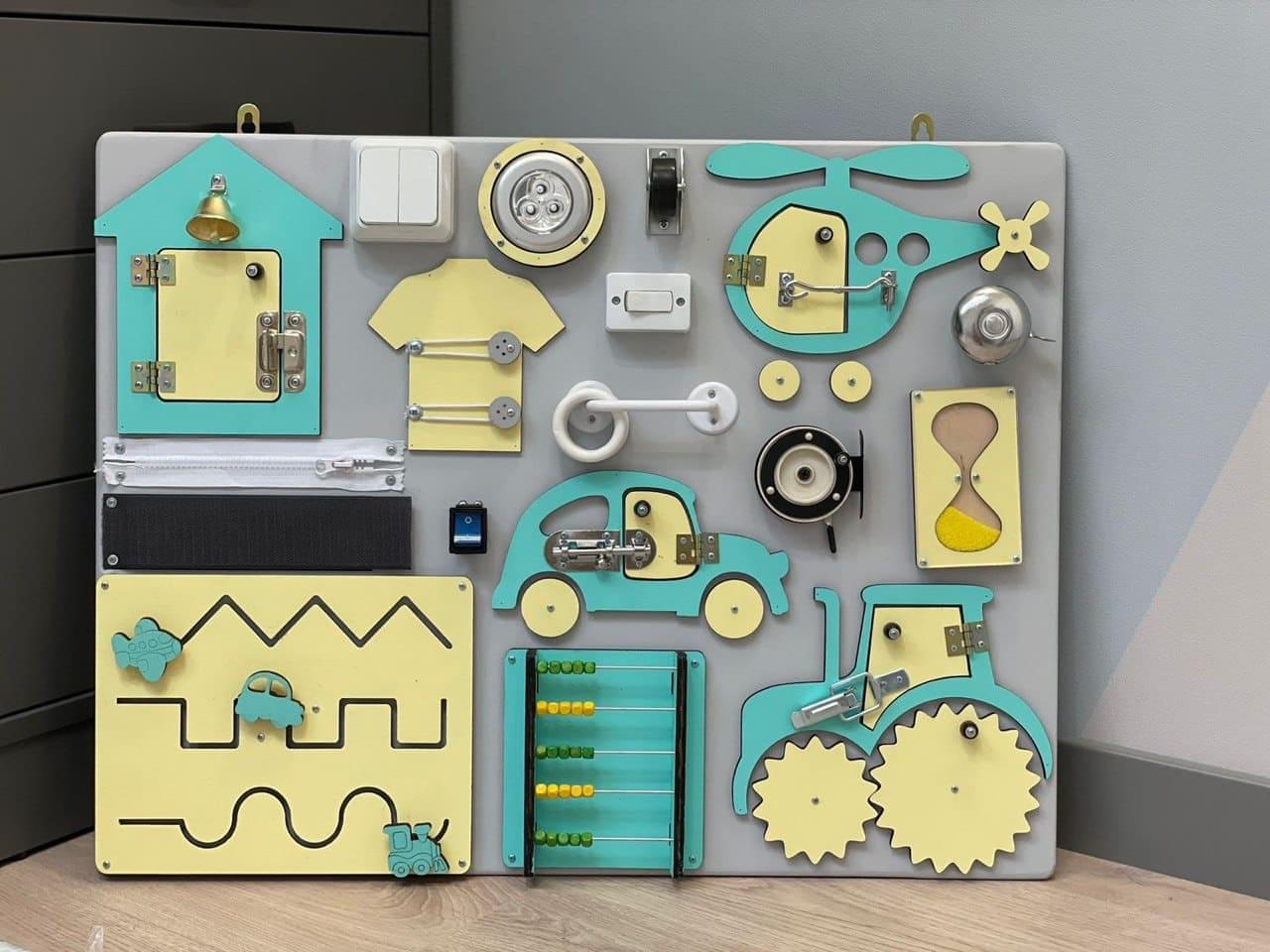 Бізіборд 65х50