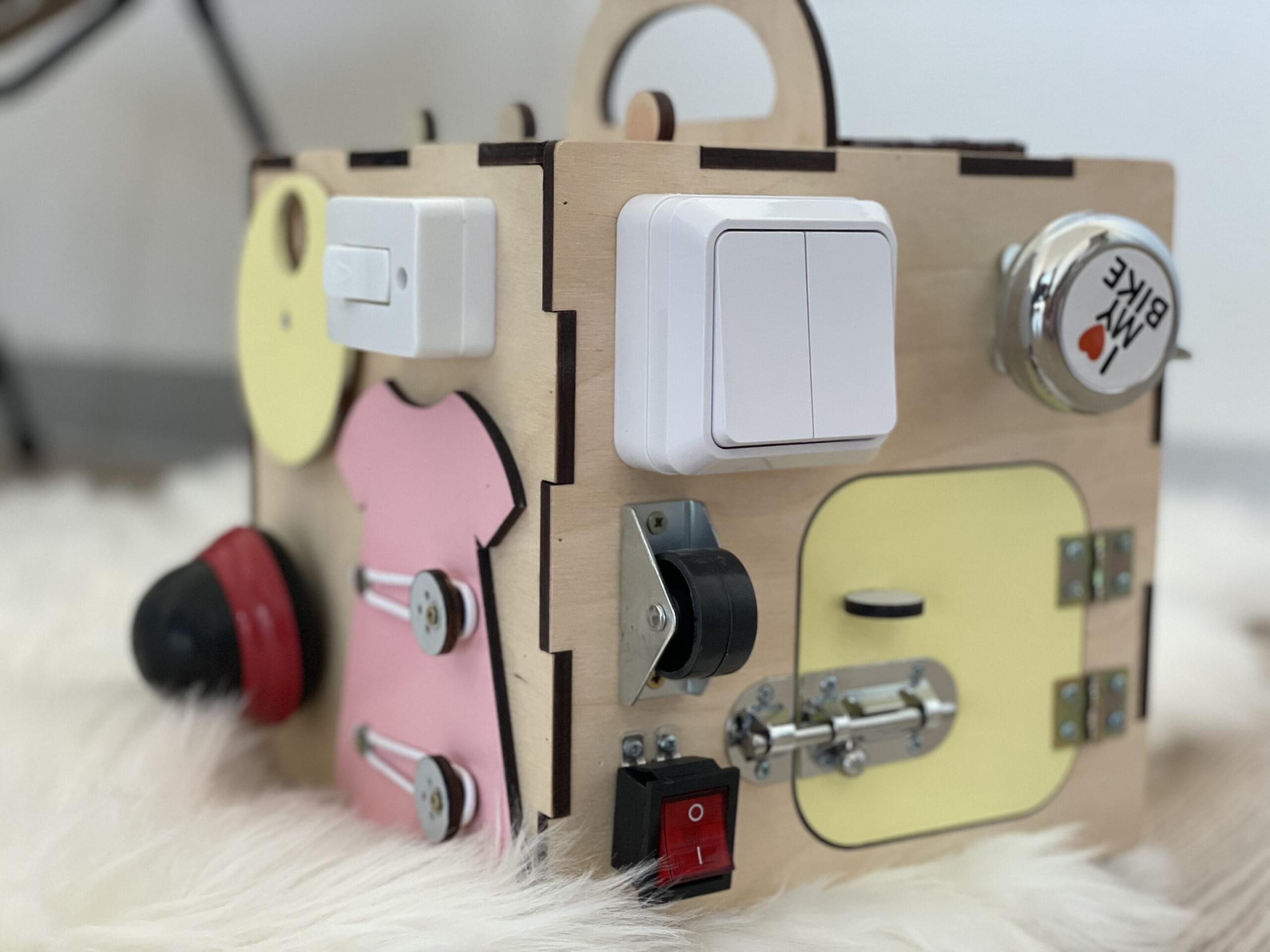 Бізікуб 25 см